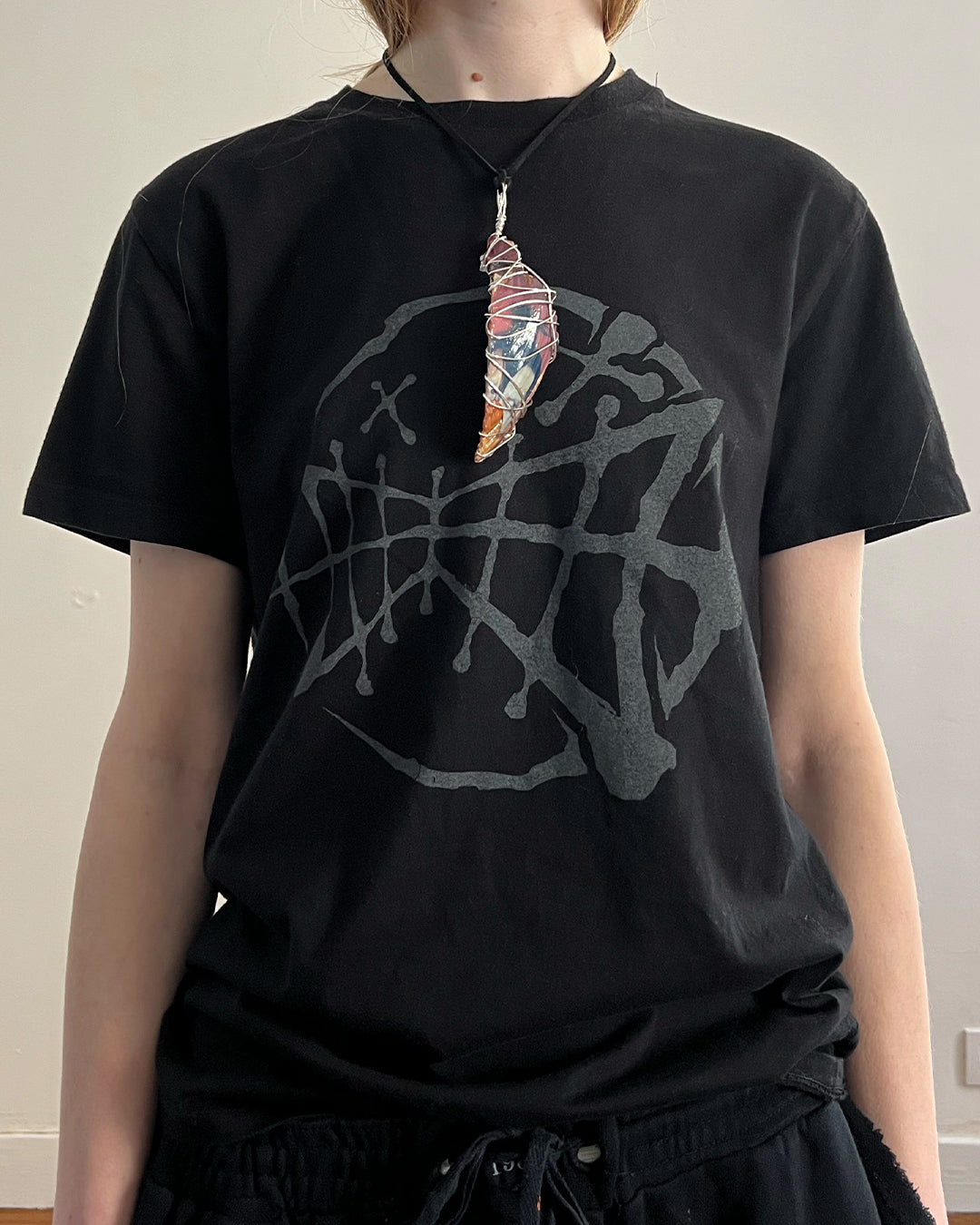 RAAGGGEEEE Caged Shell Necklace 002
