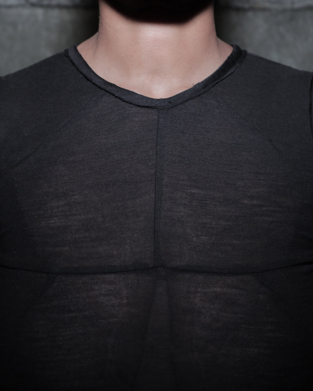 001 TANK_BLACK